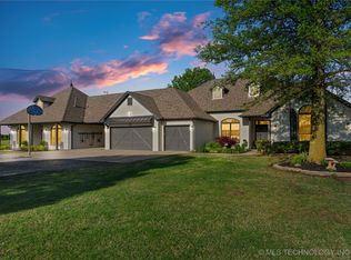 12785 N 280th Rd, Okmulgee, OK 74447