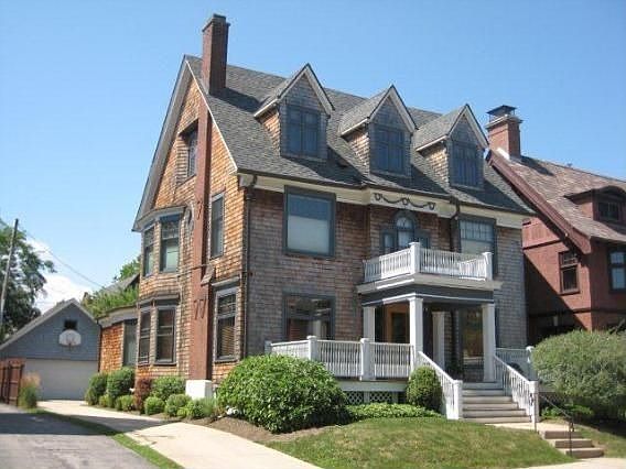 5th image of 2723 E Bradford Ave