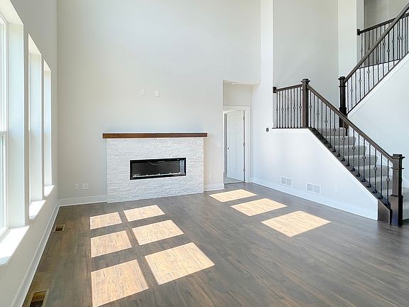 2nd image of 9737 Bergamont Dr