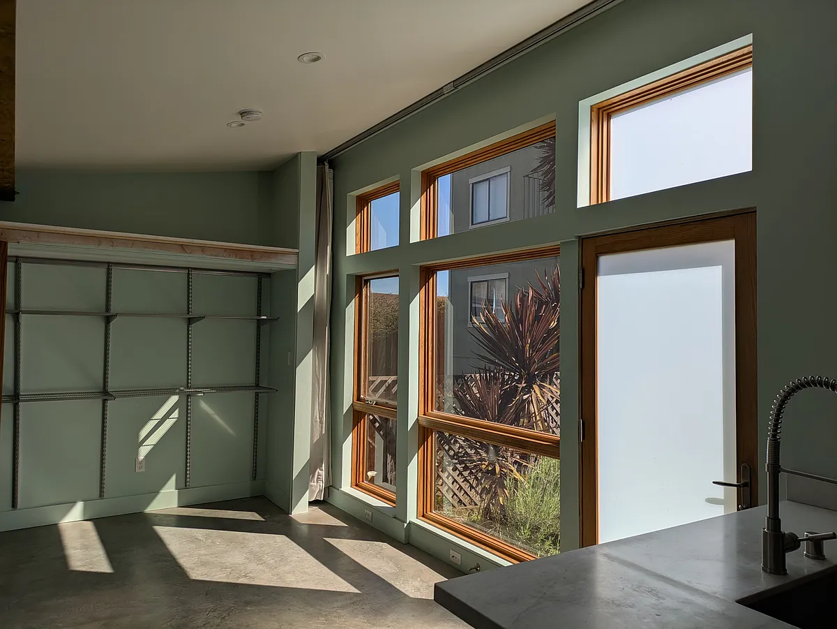 Building Photo - 1604A Treat Ave