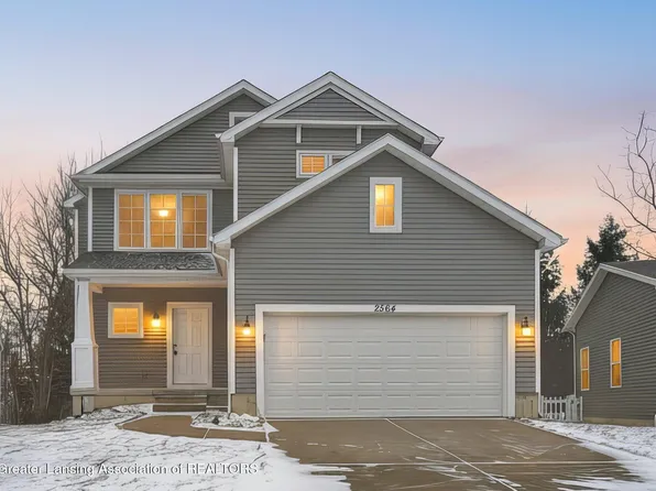 2564 Winterberry St, Holt, MI 48842