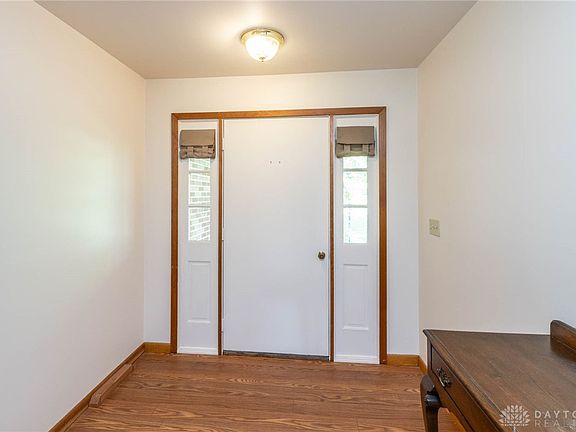 5th image of 104 Lakengren Dr