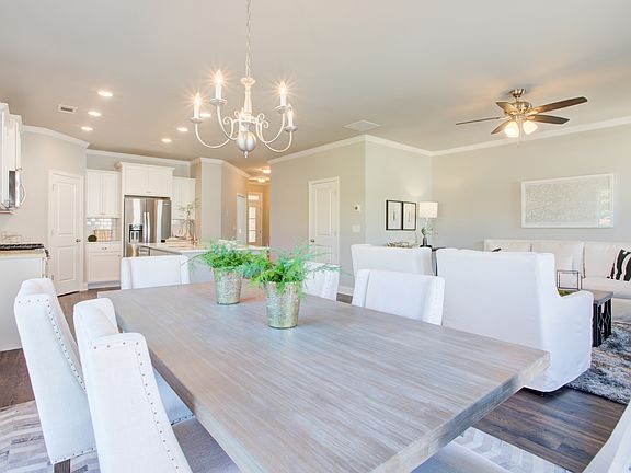 Morgan Landing INT (14)