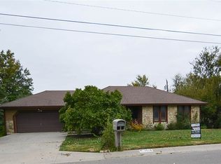 1516 S Garfield St, Junction City, KS 66441