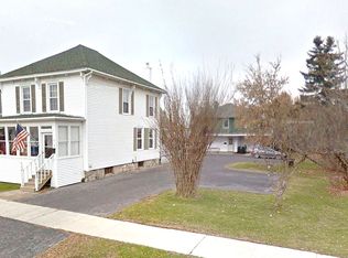78 State St, Rouses Point, NY 12979