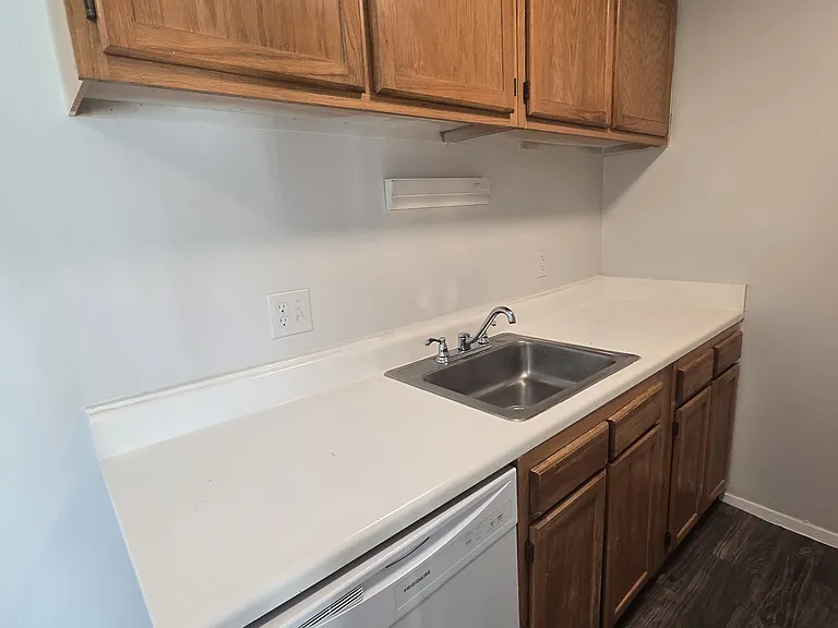 1209 Nelson St #B — Photo 7