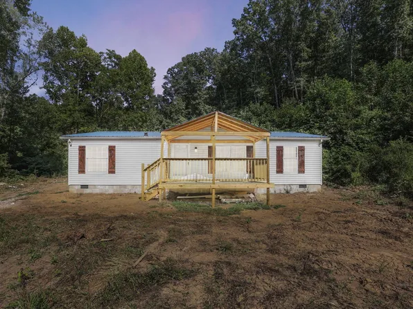 2168 White Gravel McDaniel Rd, Minford, OH 45653