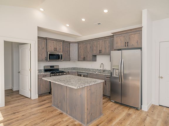 7th image of this home