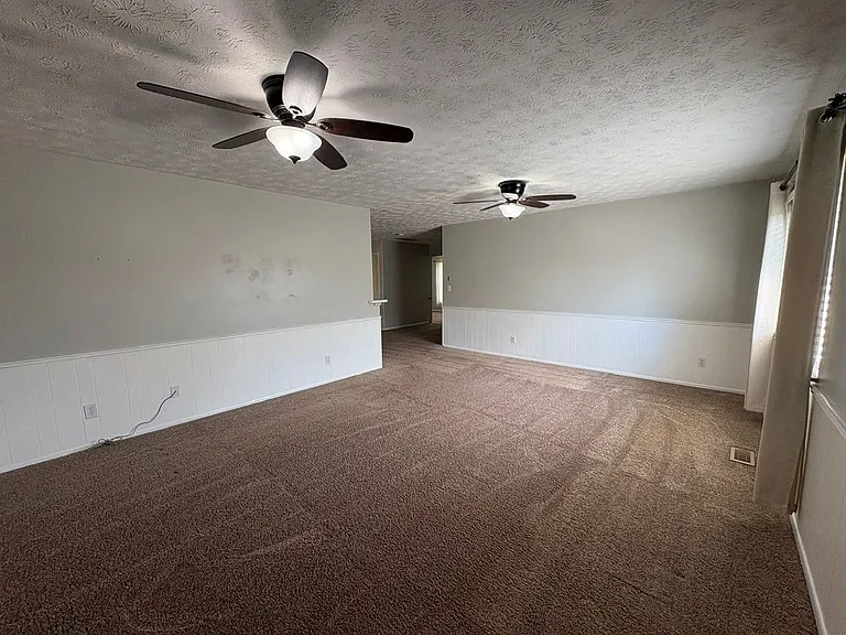 2087 Granada Dr — Photo 33