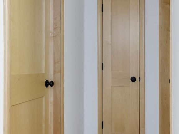5th image of 4401 Parklawn Ave APT 103-W