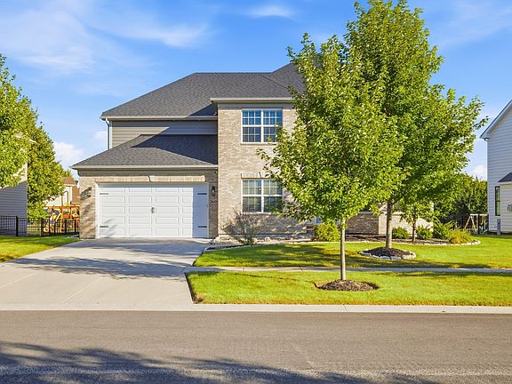 4th image of 3605 Harmony Cir