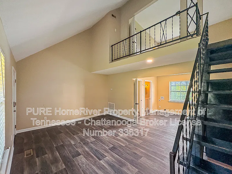 1 bed, 1.0 bath, 722 sqft, $1,100 — Photo 1