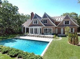 70 Fresh Pond Rd, Amaganset, NY 11930