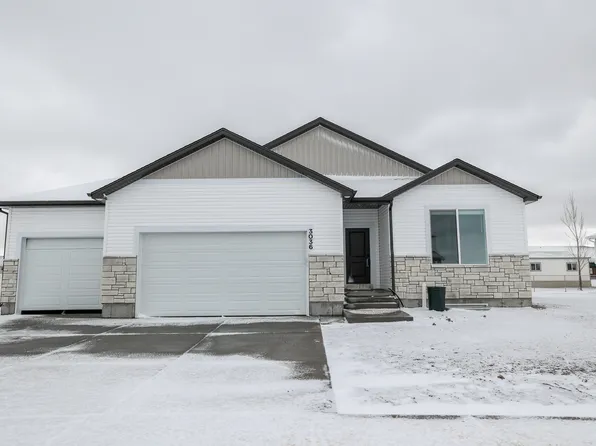 3036 N Grant Ave, Idaho Falls, ID 83401