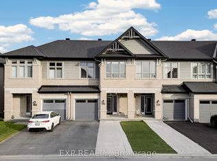 322 Rainrock Cres, Ottawa, ON K1W0J7