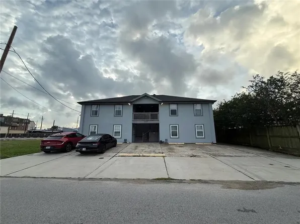 7237 Regent St, New Orleans, LA 70124
