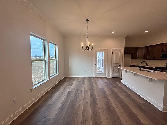 3rd image of 1412 Tina St