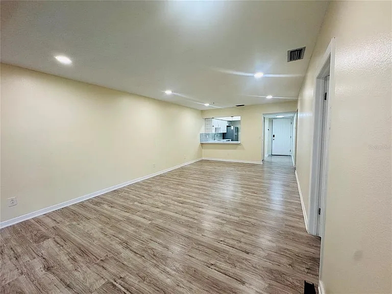 1750 Belleair Forest Dr #A15 — Photo 8