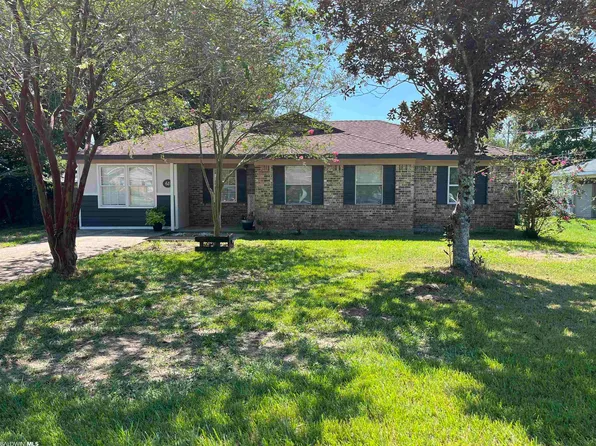 68 Grimes Ln, Loxley, AL 36551