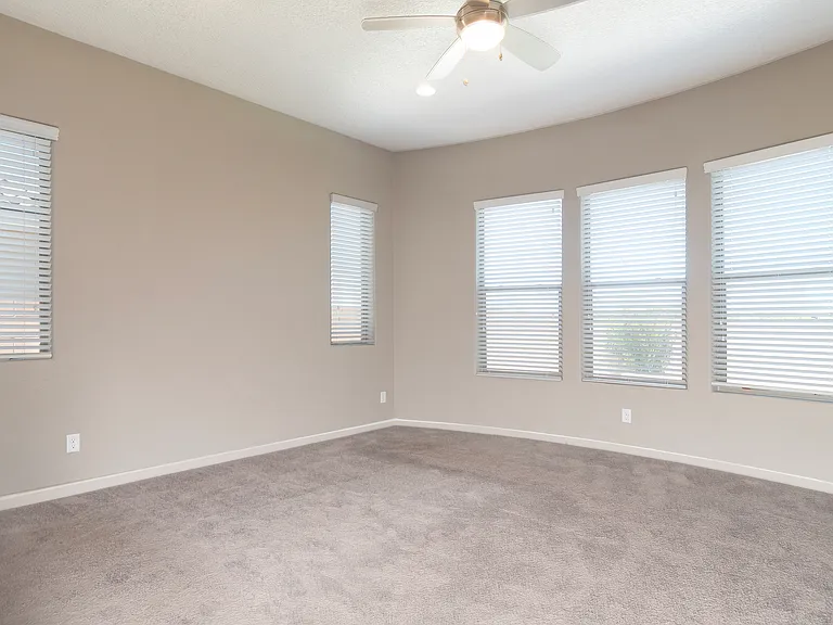 4138 Arboles Bonitos — Photo 11