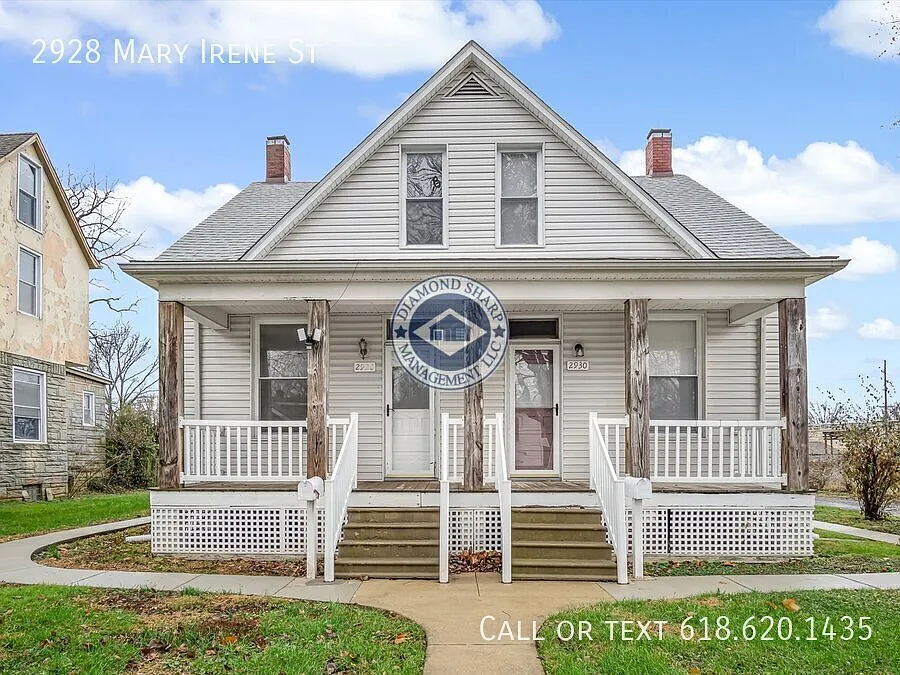 2928 Mary Irene St