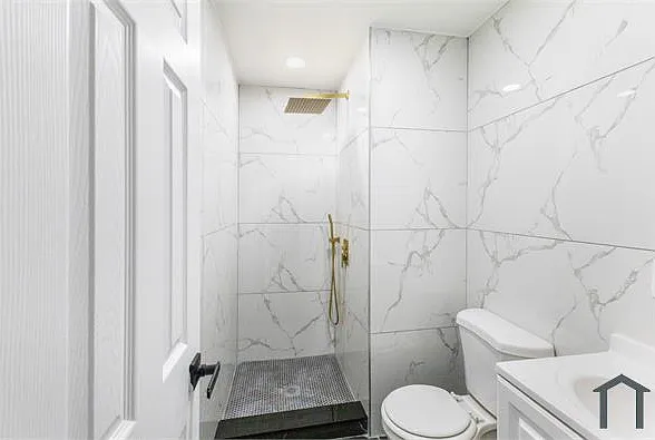 2846 N Garnet St — Photo 18