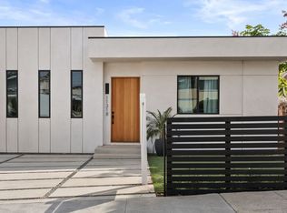 11318 Biona Dr, Los Angeles, CA 90066