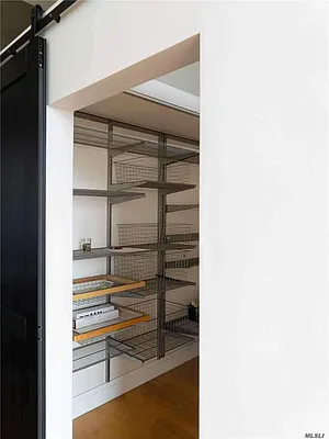 Rented by Compass | media 35