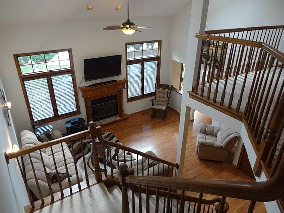 2nd image of 16629 Kildare Ct