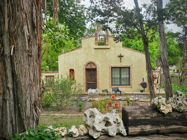 905 Tanglewood Ln, Kerrville, TX 78028