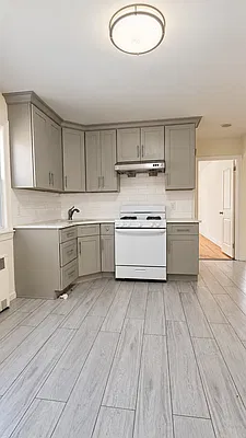 Kitchen, photo 1