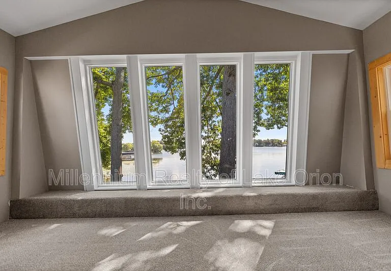 391 Shady Oaks St — Photo 34