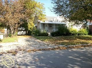 2nd image of 1860 Alard Ave