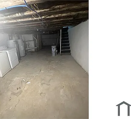 2250 N Howard St — Photo 14