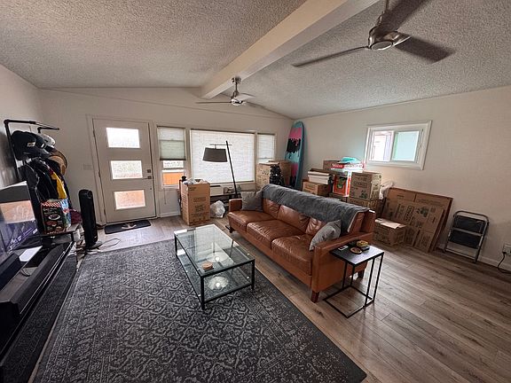 4th image of 1903 W Balboa Blvd #B