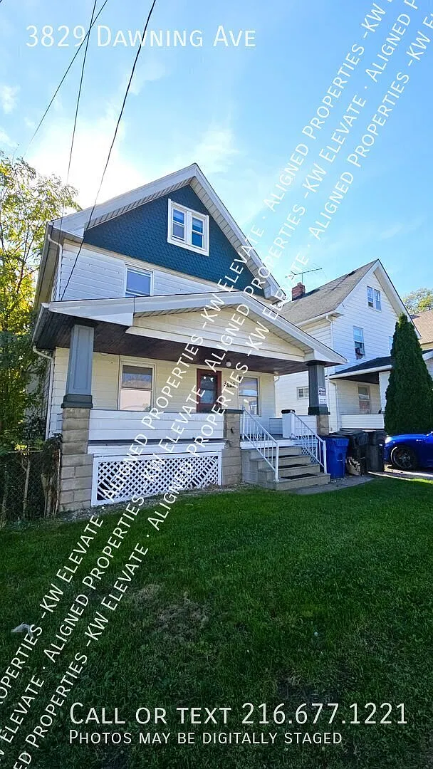 Cleveland Freshly Restored 4 Bedroom Home! — Photo 2