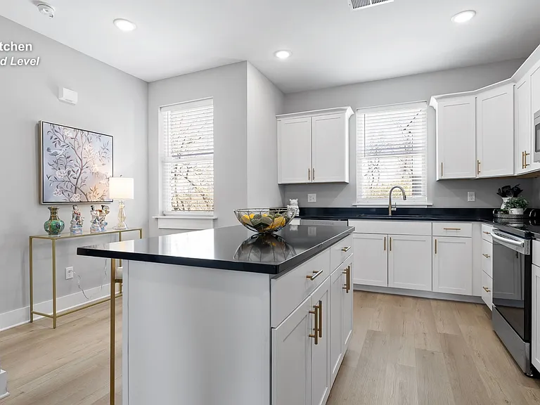 1474 Stockyard Pl — Photo 9