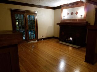 543 Park Ave APT 8, Omaha, NE 68105
