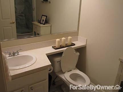 Jacuzzi tub with sliding glass doors