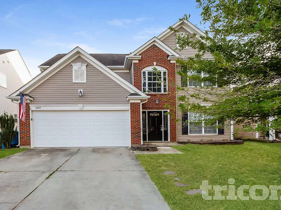 2009 Moss Creek Dr