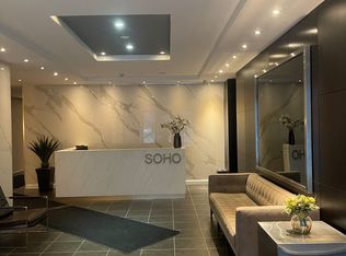 350 Wellington St W #409, Toronto, ON M5V 3W9