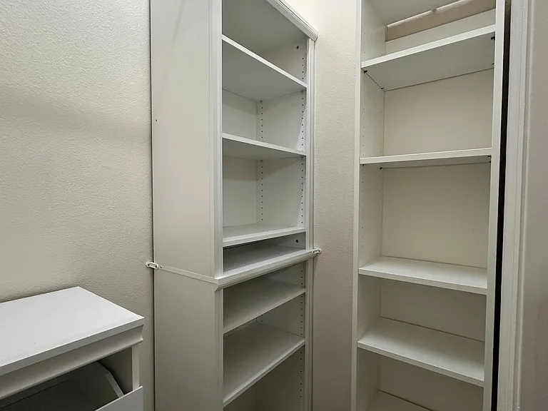 1653 Cherry Ridge Dr — Photo 30