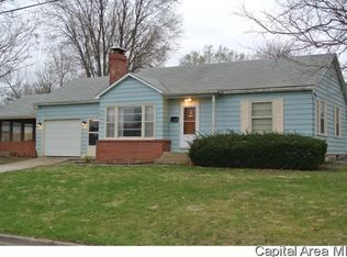 401 E Greenwood Ave, Jacksonville, IL 62650