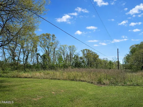 113 Brutus Dr, Youngsville, LA 70592