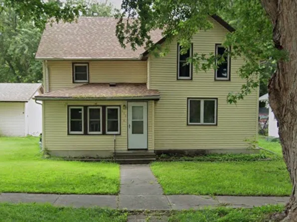 117 4th St E, Jasper, MN 56144