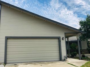 4 Cantina Ct, Sacramento, CA 95828