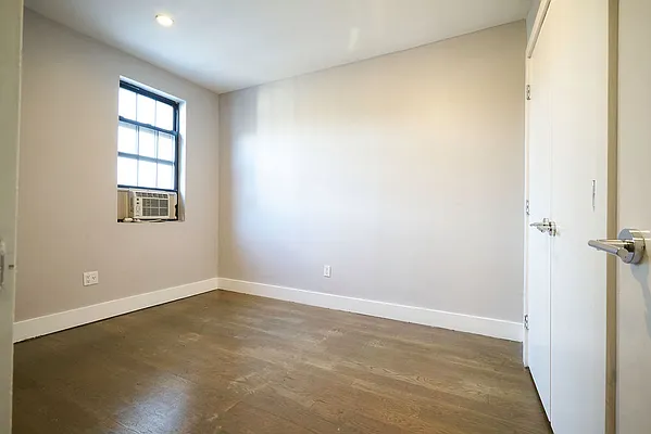 Rented by Lodger Corp | media 42