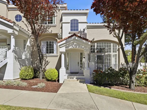 7013 Silver Fox Dr, San Jose, CA 95120