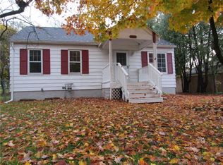 412 Berkey Dr, Chittenango, NY 13037