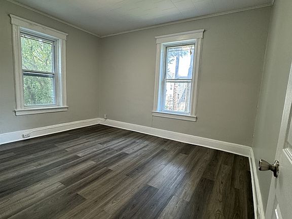 2nd image of 240 Jewett Ave APT 2